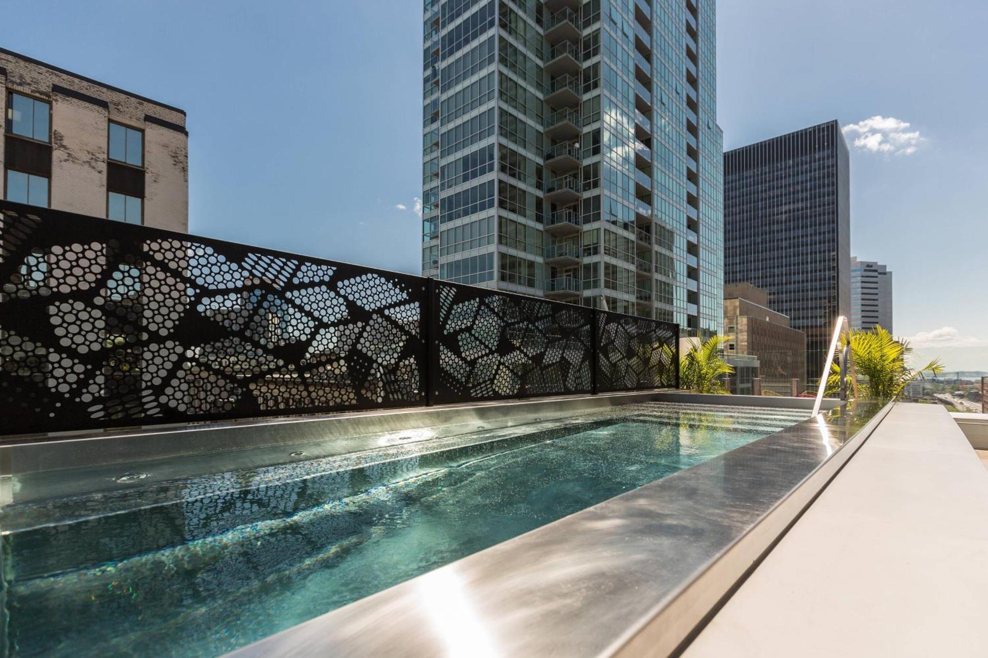Renaissance Montreal Downtown Hotel Exterior foto